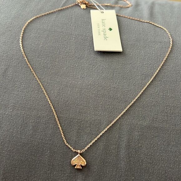 NWT Kate Spade Everyday Spade Necklace Pink/Gold C - Picture 1 of 6